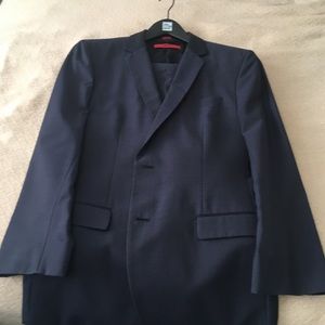 Hugo Boss Navy Suit 40S
